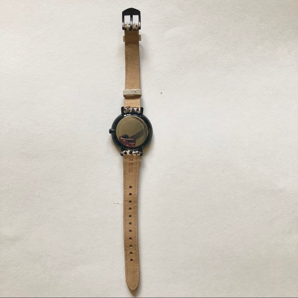 Fossil Jacqueline Leopard Print Watch - Picture 5 of 6